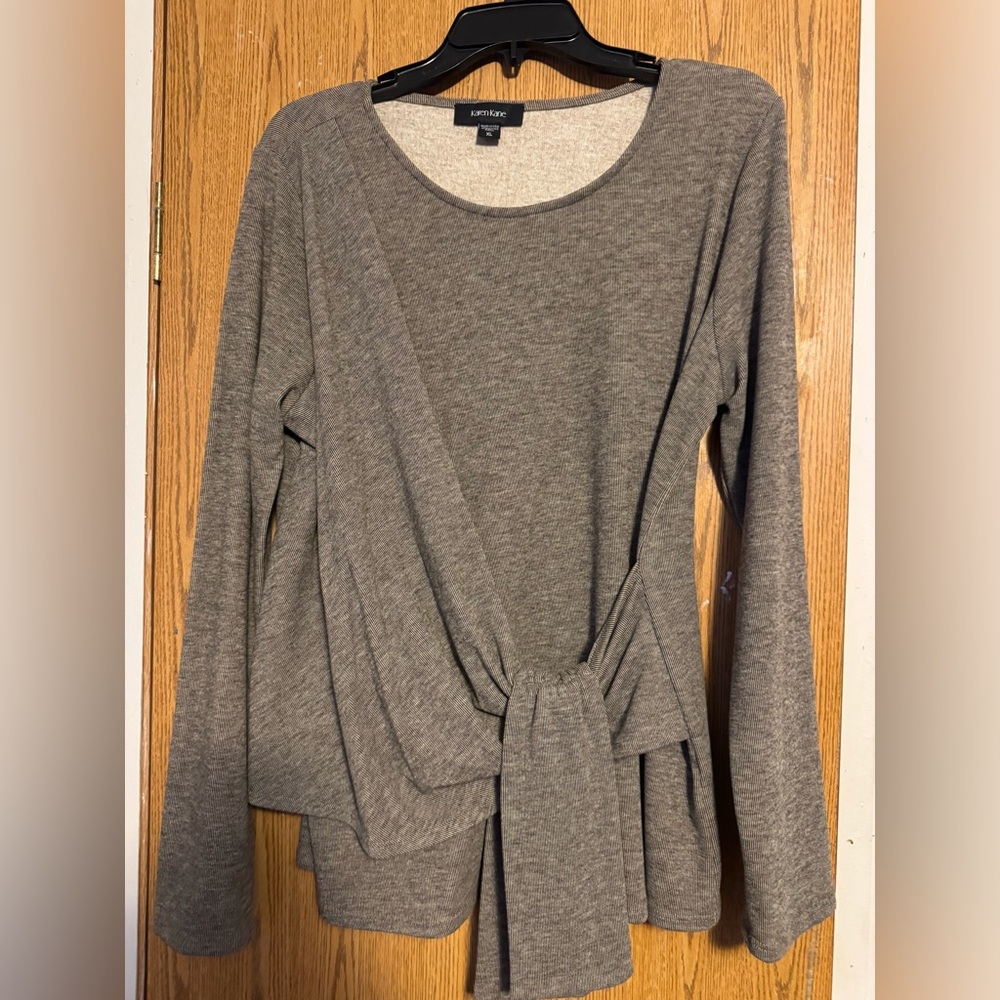 Karen Kane Gray Long Sleeve Blouse